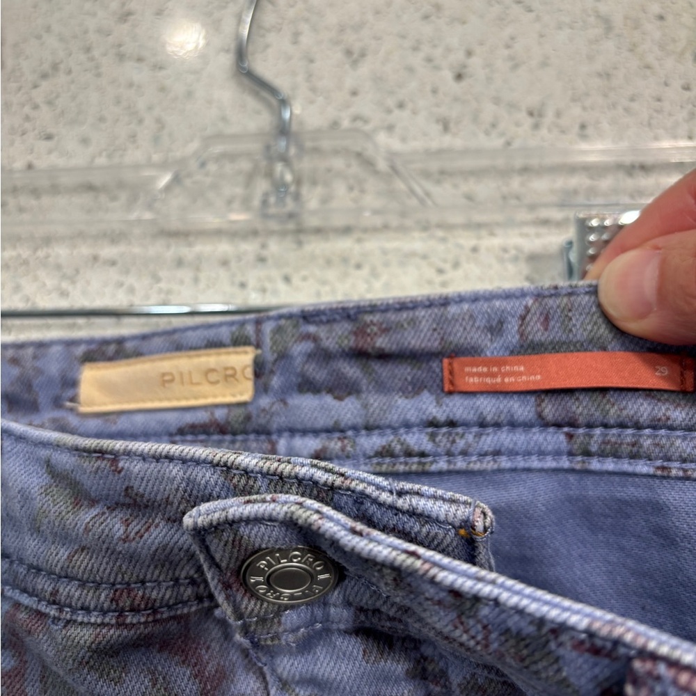 Pilcro and the Letterpress (Anthropologie) vintage floral jeans - 29 - Picture 6 of 7